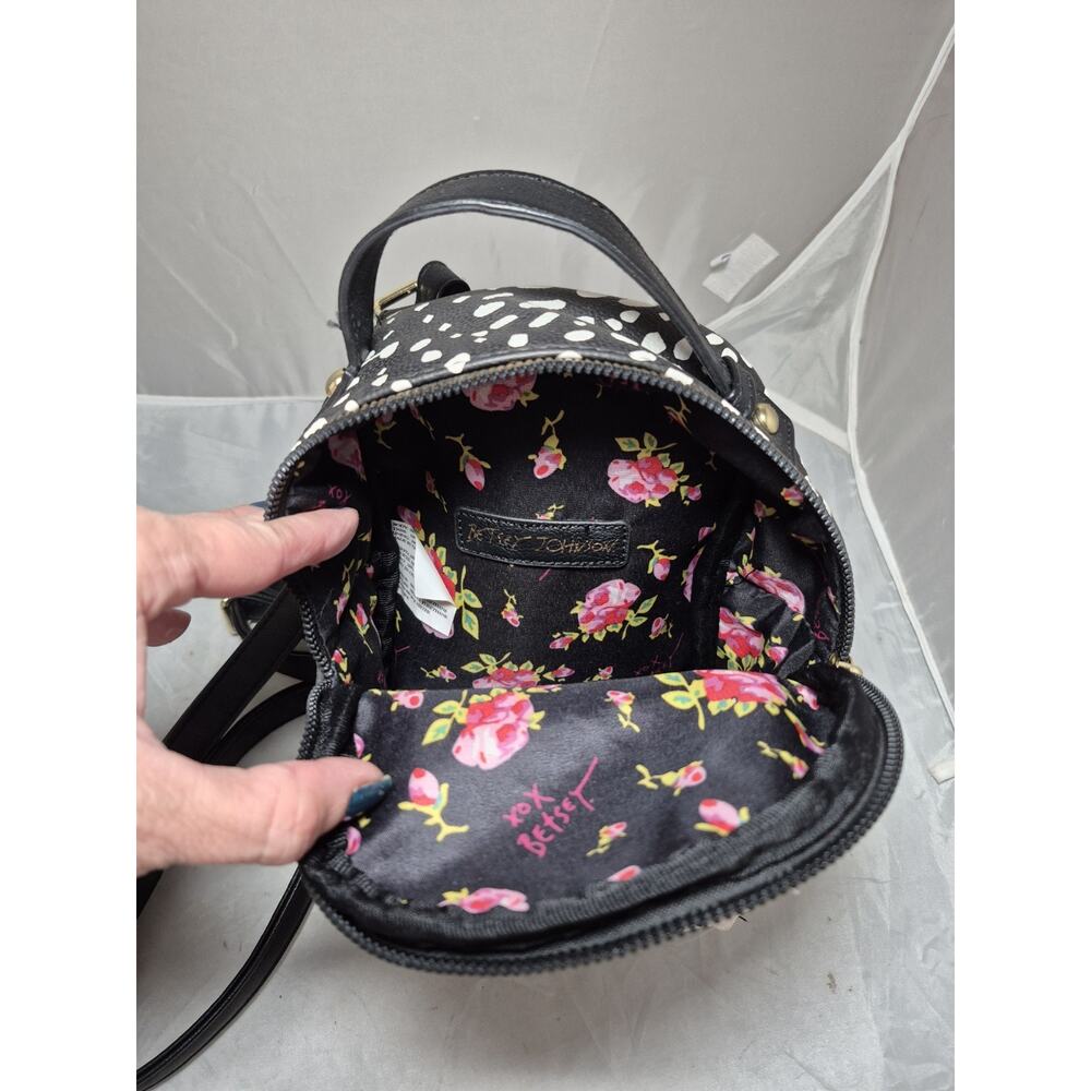 š„ Betsey Johnson Mini Backpack Kitsch Dalmation Dog - Picture 5 of 8